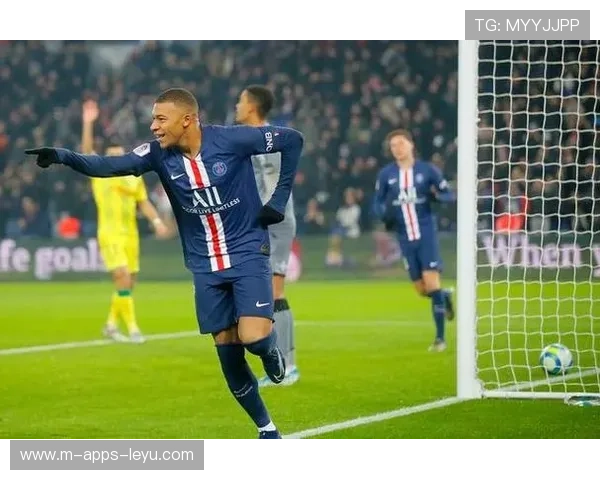 打造未来巨星：巴黎青年队射门技术训练全揭秘