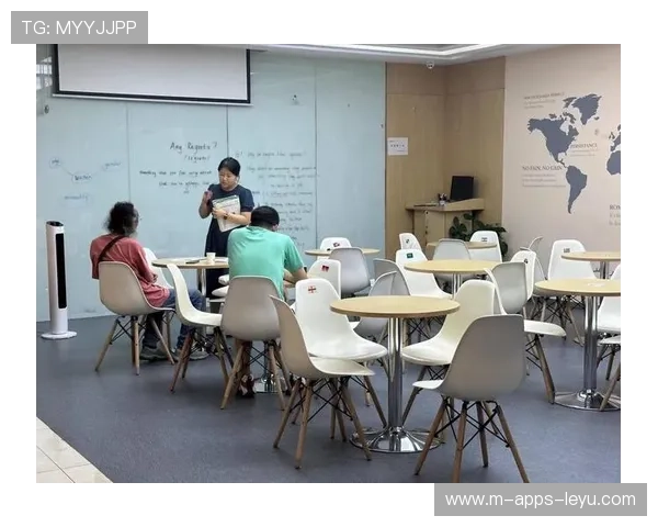 集中集训+外教指导，训练体系完善，在线外教英语集体课堂